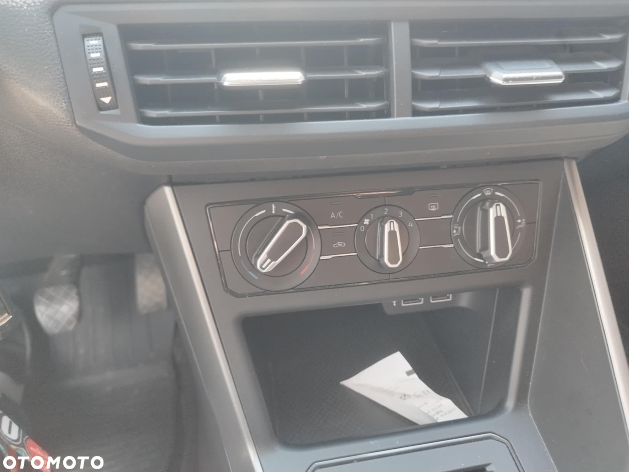Volkswagen Polo 1.0 TSI Comfortline - 23