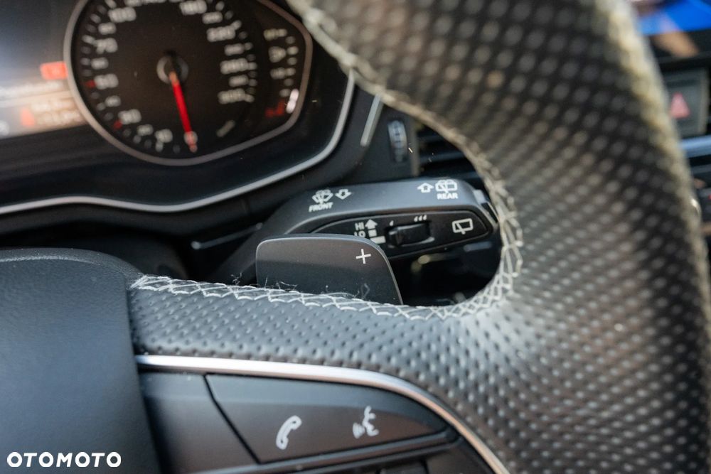 Audi A4 Avant 35 TDI S tronic advanced - 23