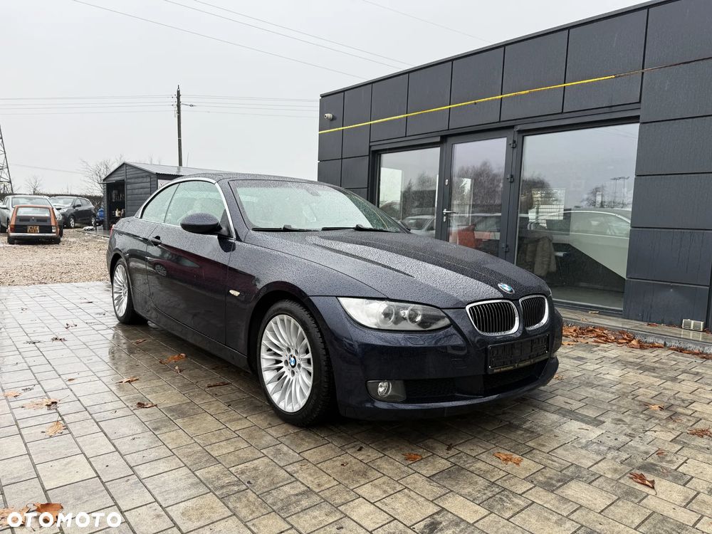 BMW Seria 3 325i Edition Exclusive - 1