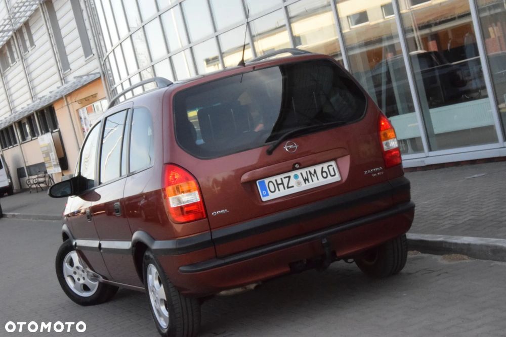 Opel Zafira 1.8 16V Elegance - 31