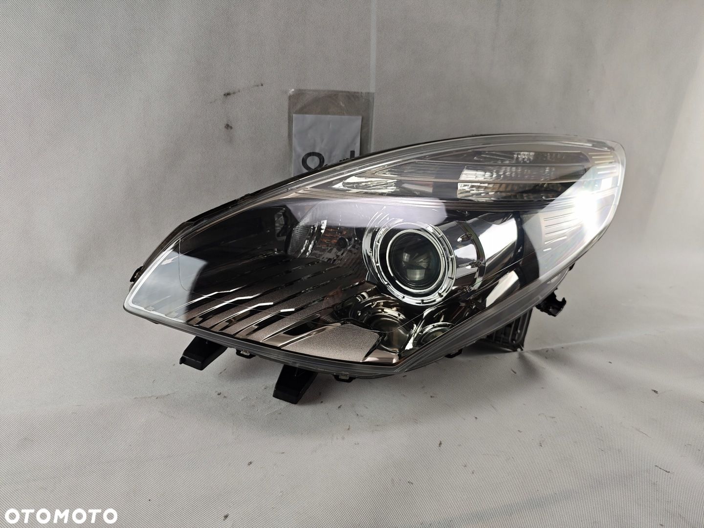 RENAULT SCENIC III 3 XENON LEWY REFLEKTOR LAMPA LEWA 260600027R - 1