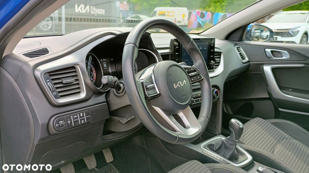 Kia XCeed 1.5 T-GDI M - 16