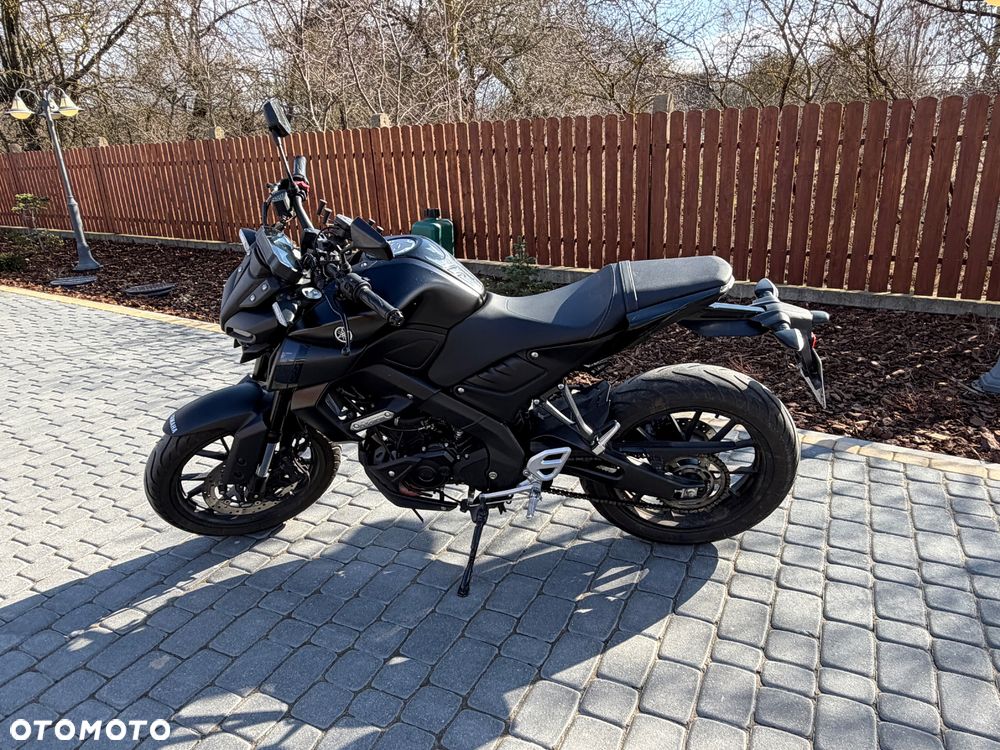 Yamaha MT - 4