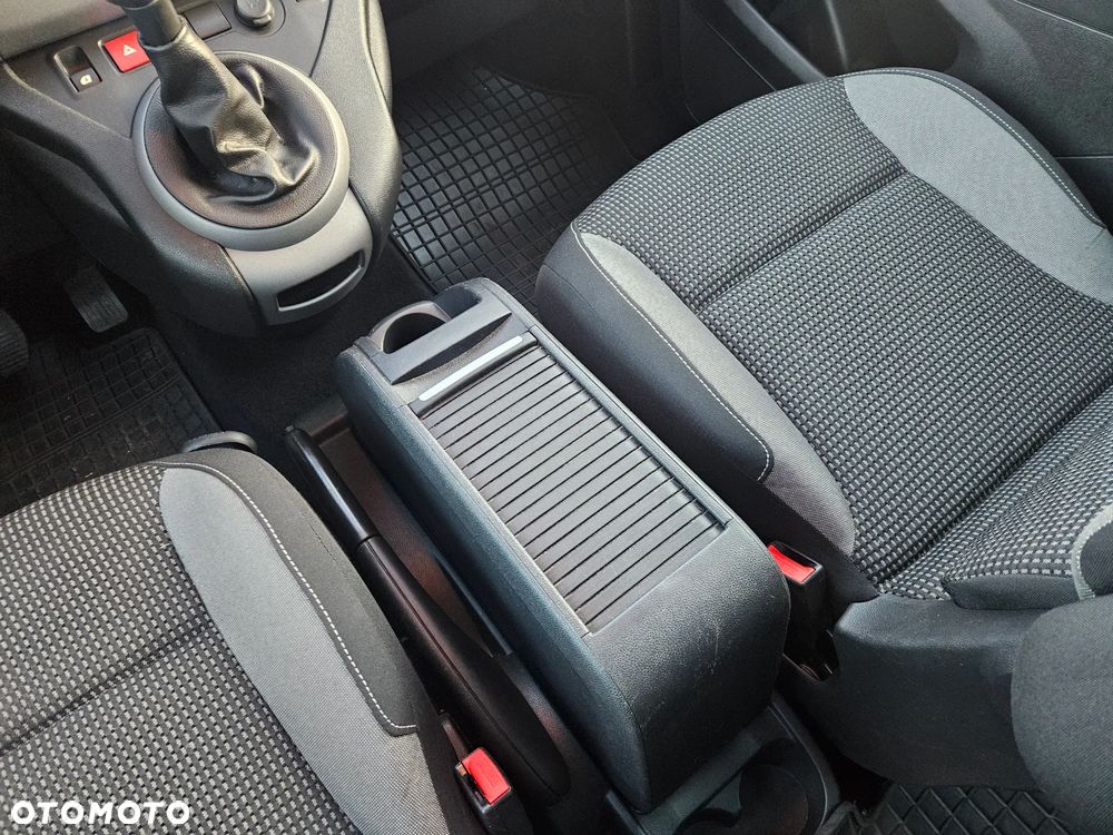 Peugeot Partner 1.6 VTi Active - 16