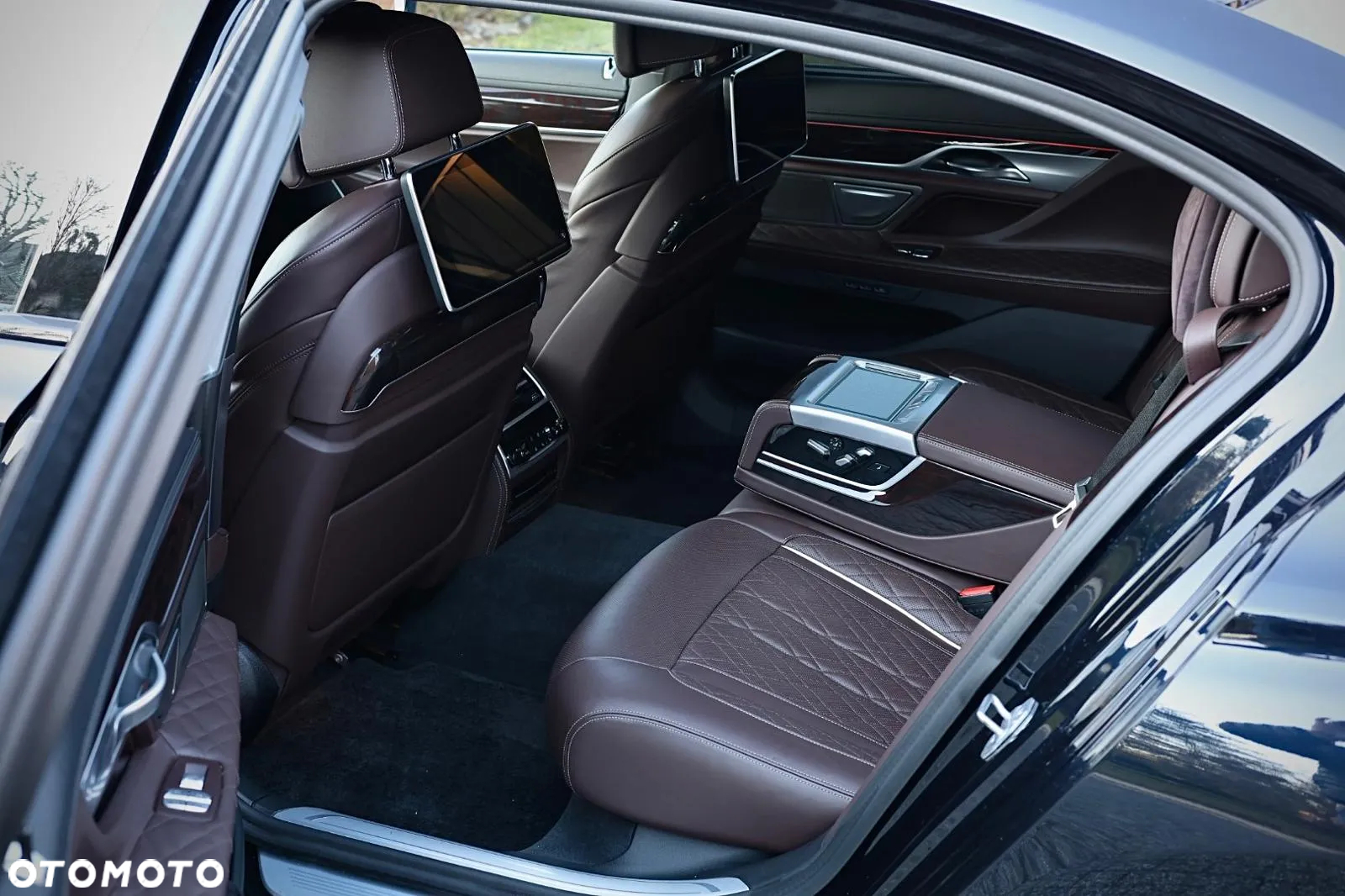 BMW Seria 7 740Ld xDrive sport - 14
