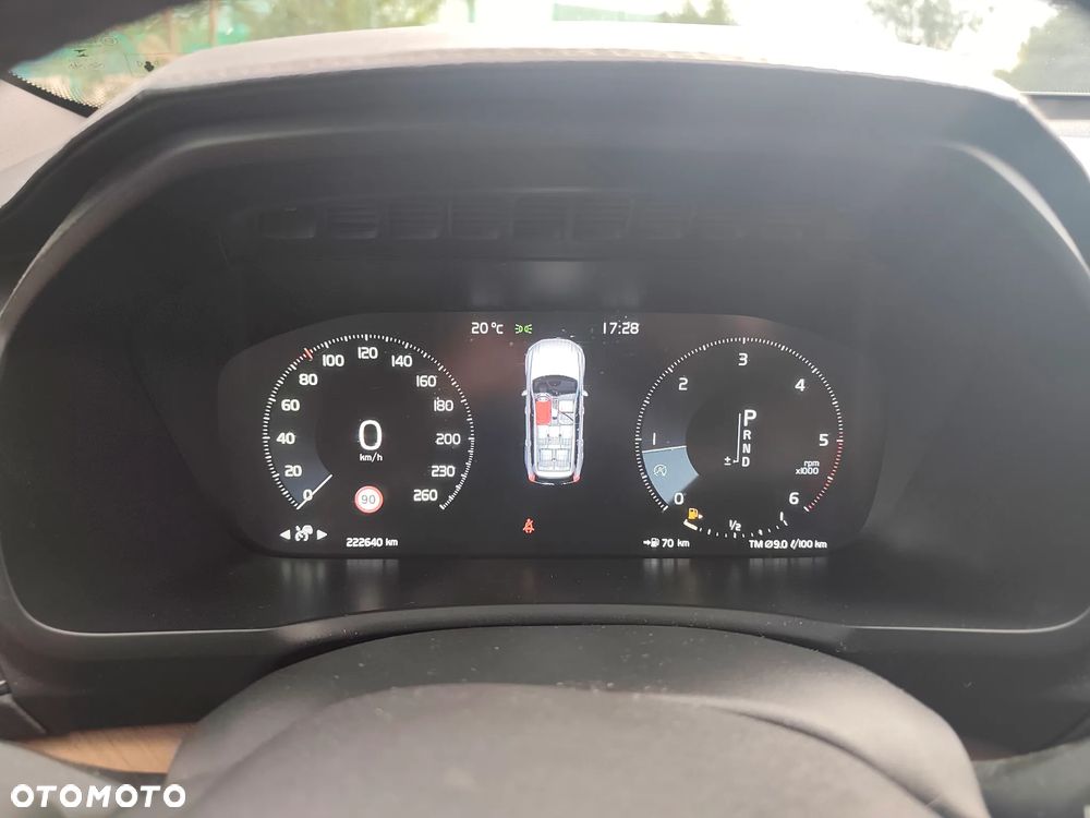 Volvo XC 90 D5 AWD Geartronic Inscription - 5