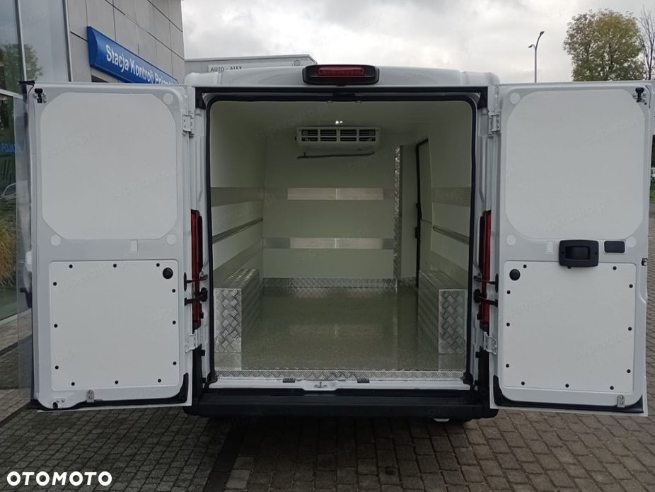Fiat Ducato L2H1 Izoterma 2.2 120KM - 10