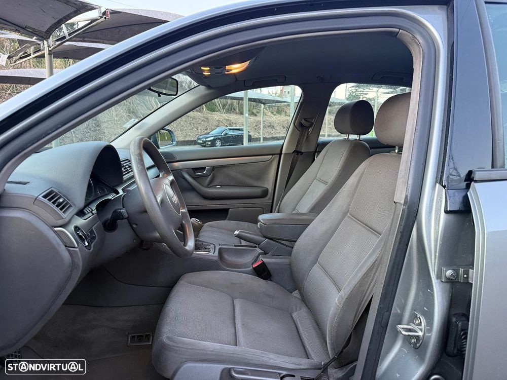 Audi A4 1.9 TDI m5 Sport - 8