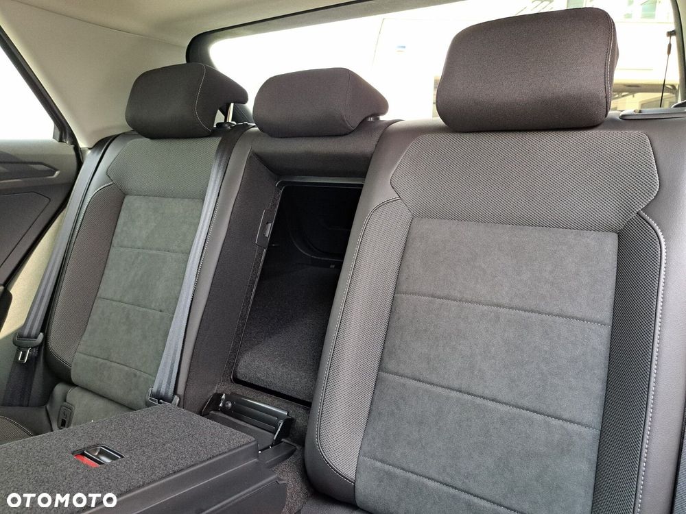 Volkswagen T-Roc 1.5 TSI Style DSG - 37