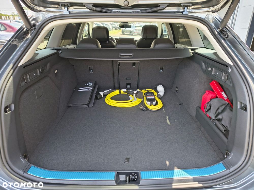 Volkswagen Passat Variant - 14
