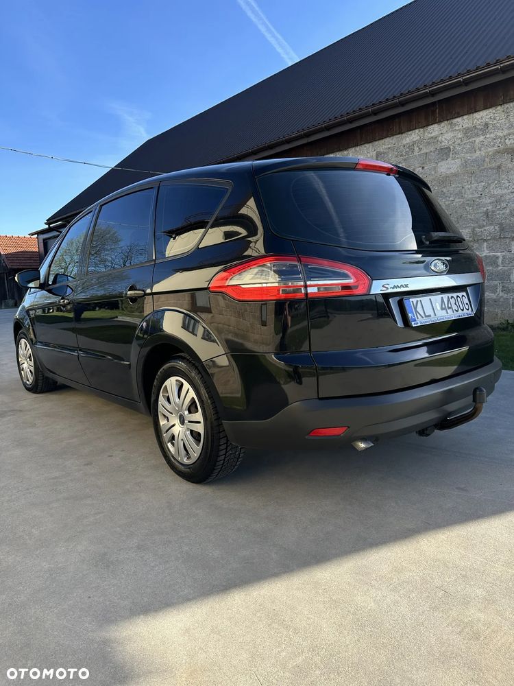 Ford S-Max 2.0 TDCi DPF Titanium - 3