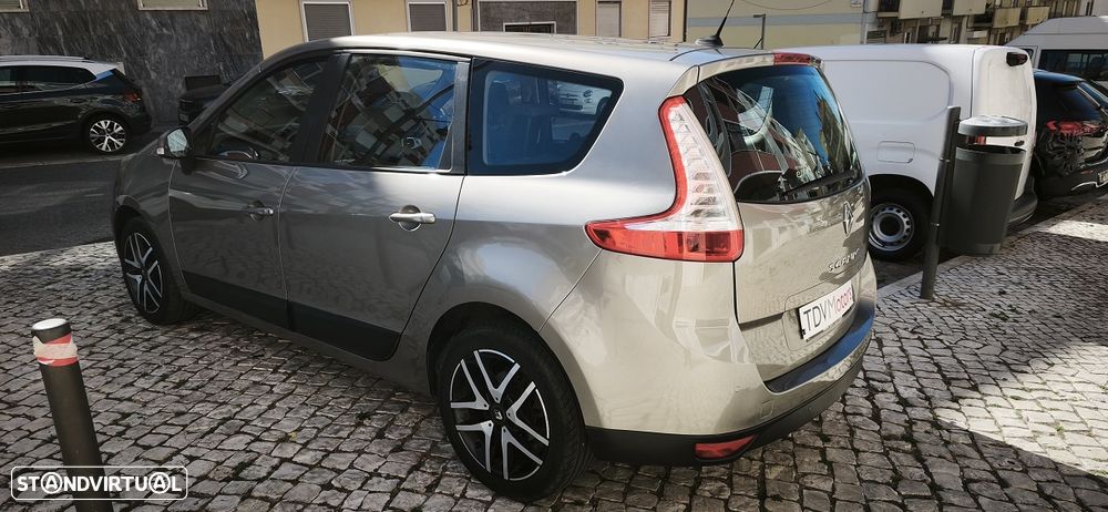Renault Grand Scénic - 6