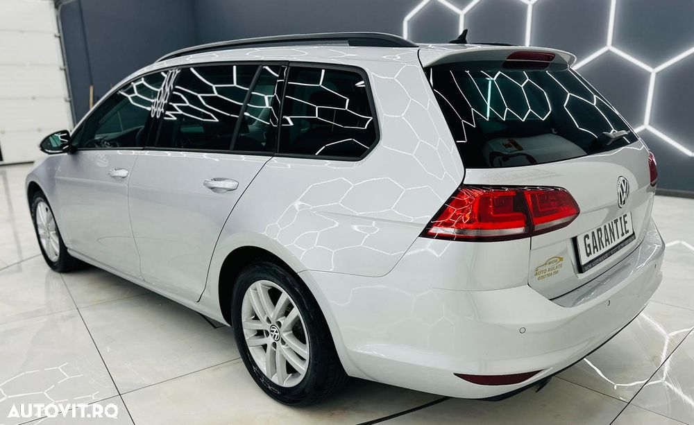 Volkswagen Golf 1.6 TDI BlueMotion Technology Trendline - 4