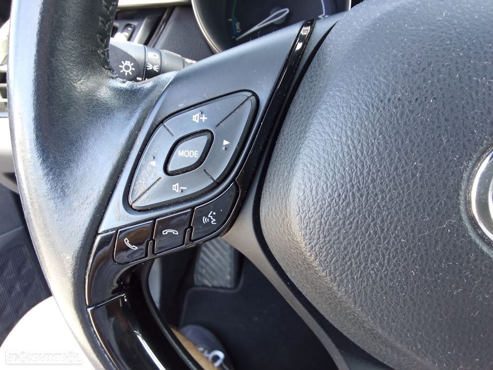 Toyota C-HR 1.8 Hybrid Exclusive - 20