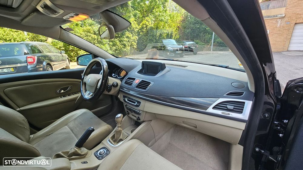 Renault Mégane Sport Tourer 1.5 dCi Dynamique S - 21
