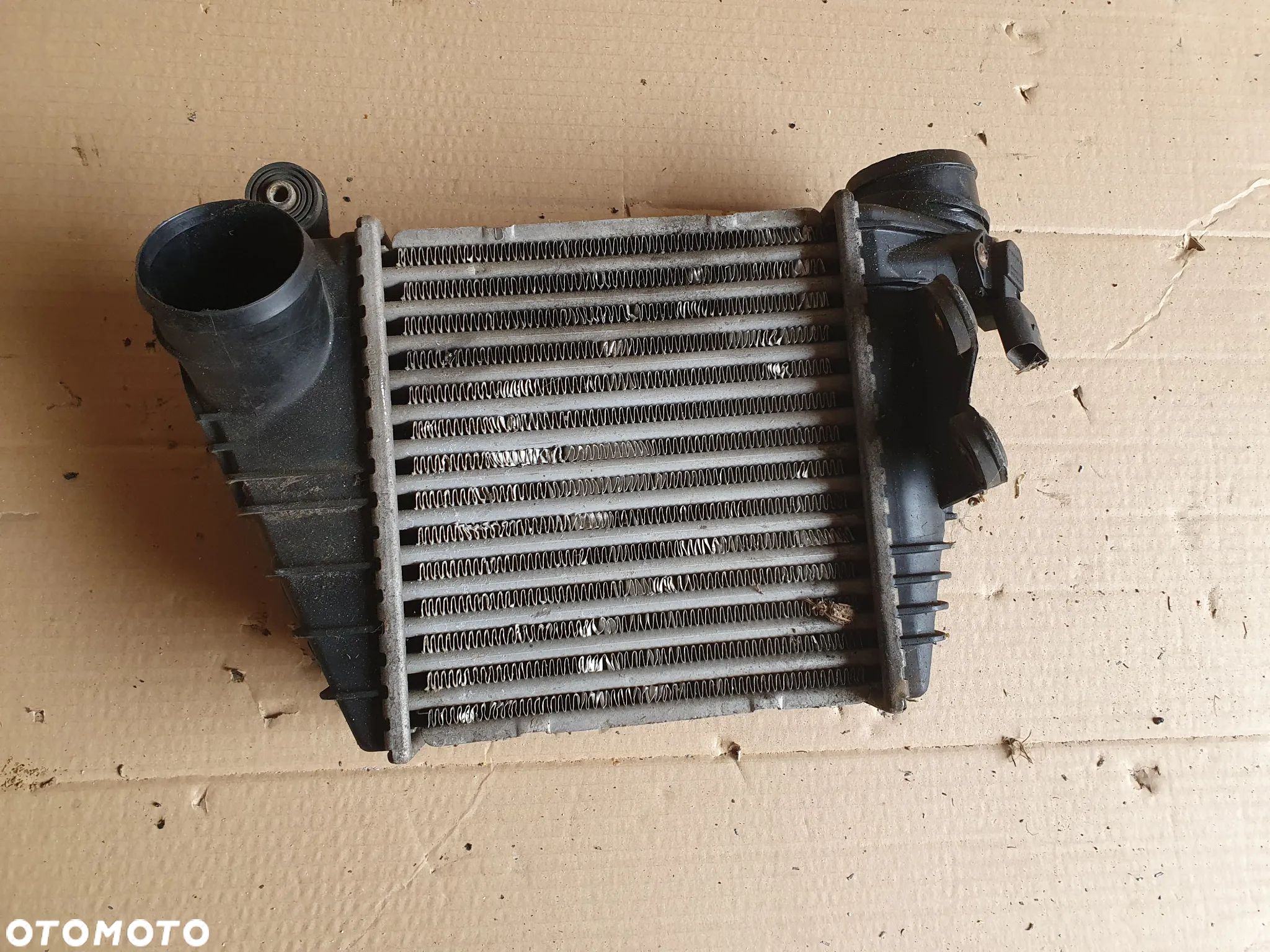 MAXGEAR INTERCOOLER VW BORA/GOLF 1,9 TDI 00-05 1j0145803 - 1