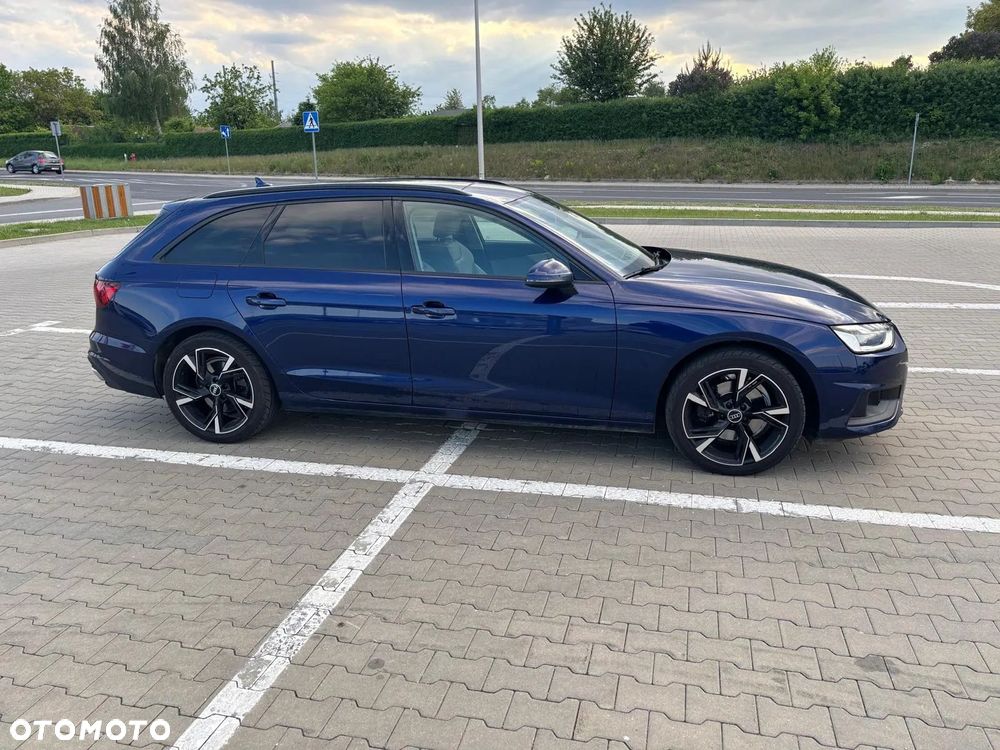 Audi A4 Avant - 23
