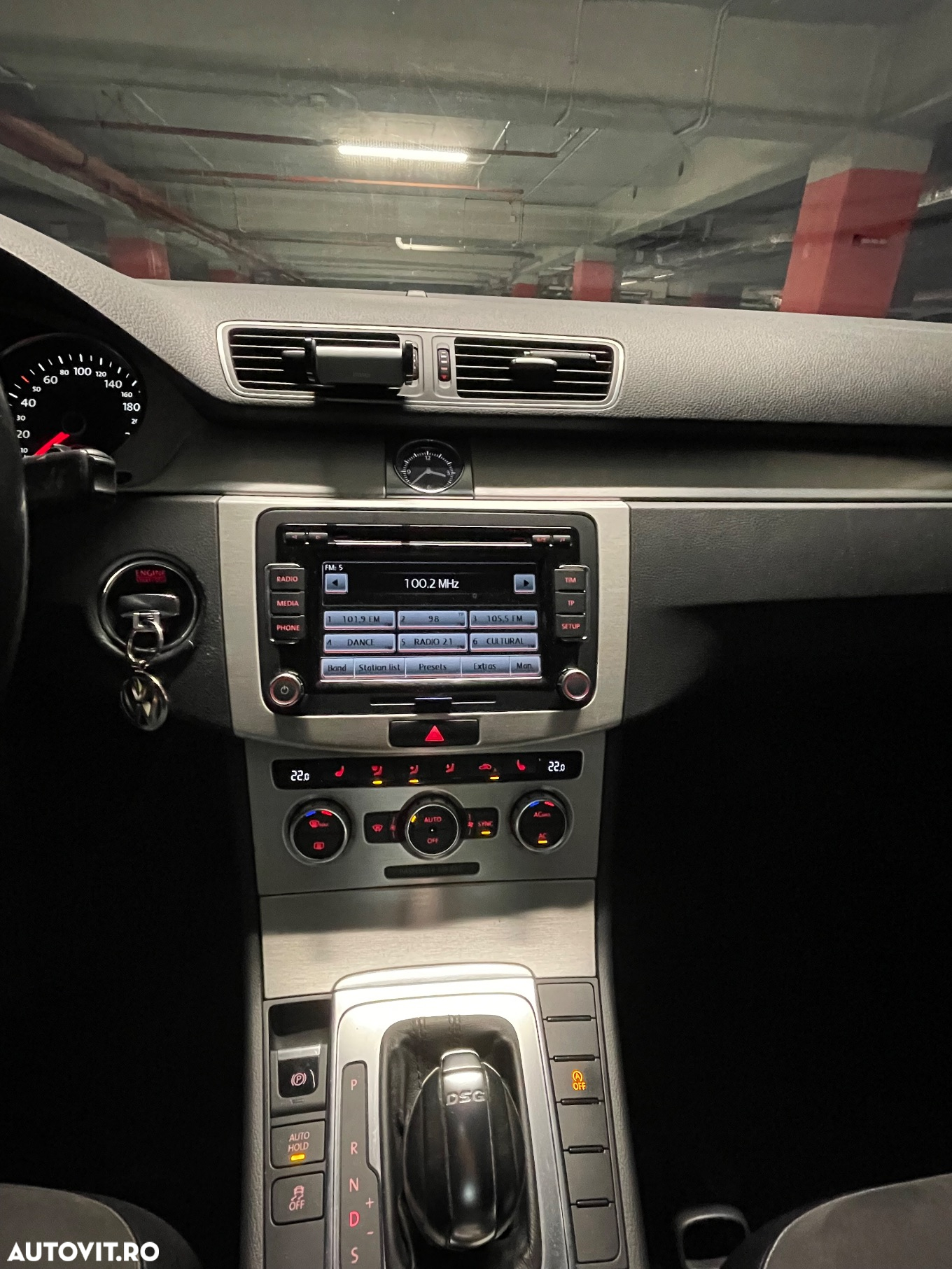 Volkswagen Passat - 7