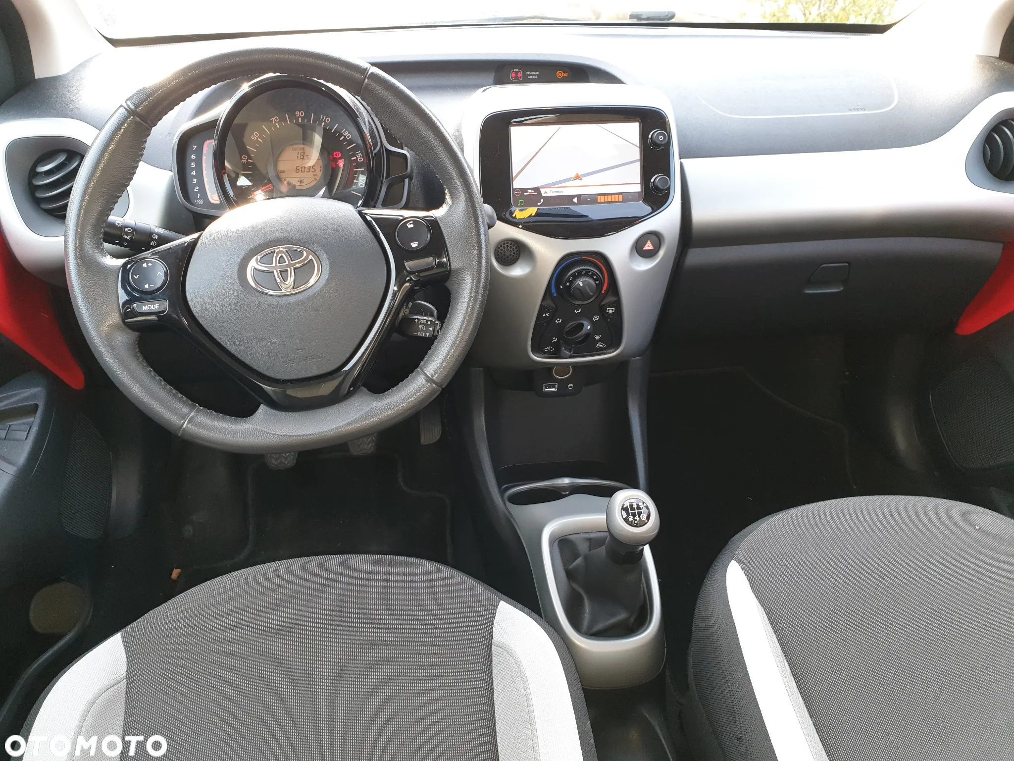 Toyota Aygo x-cite Style Selection - 6