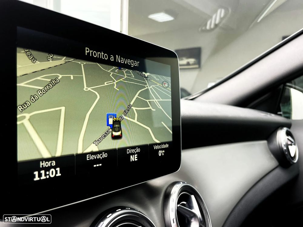 Mercedes-Benz GLA 180 d 7G-DCT AMG Line - 13