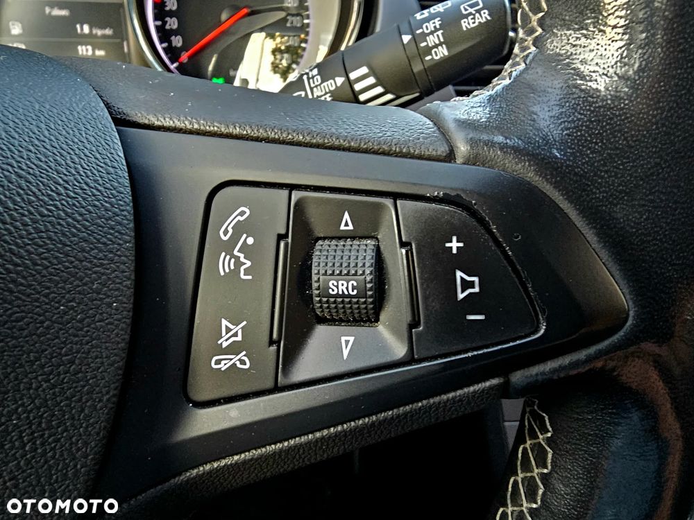 Opel Astra 1.2 T S&S - 25