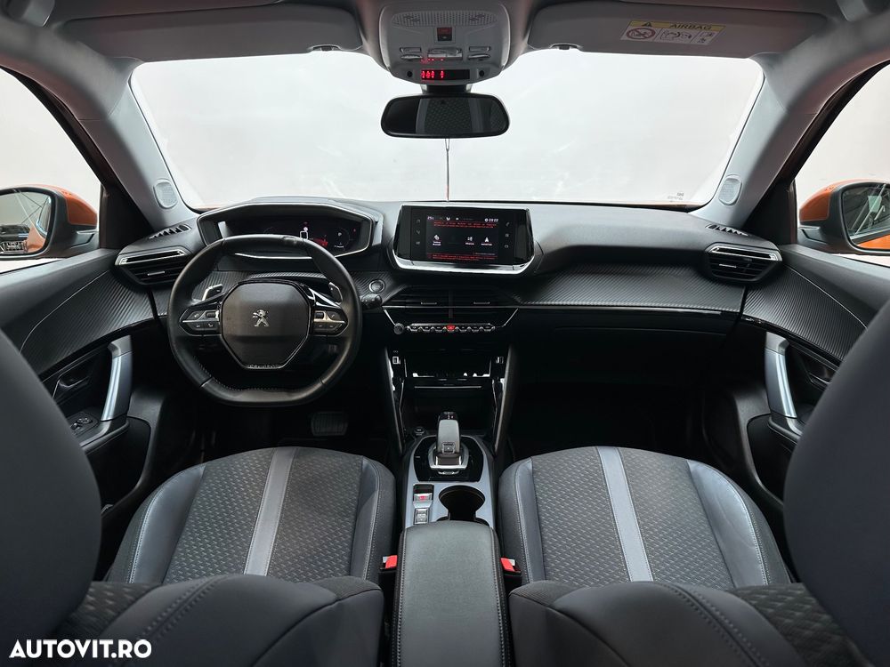 Peugeot 2008 PureTech 130 EAT8 Allure - 10