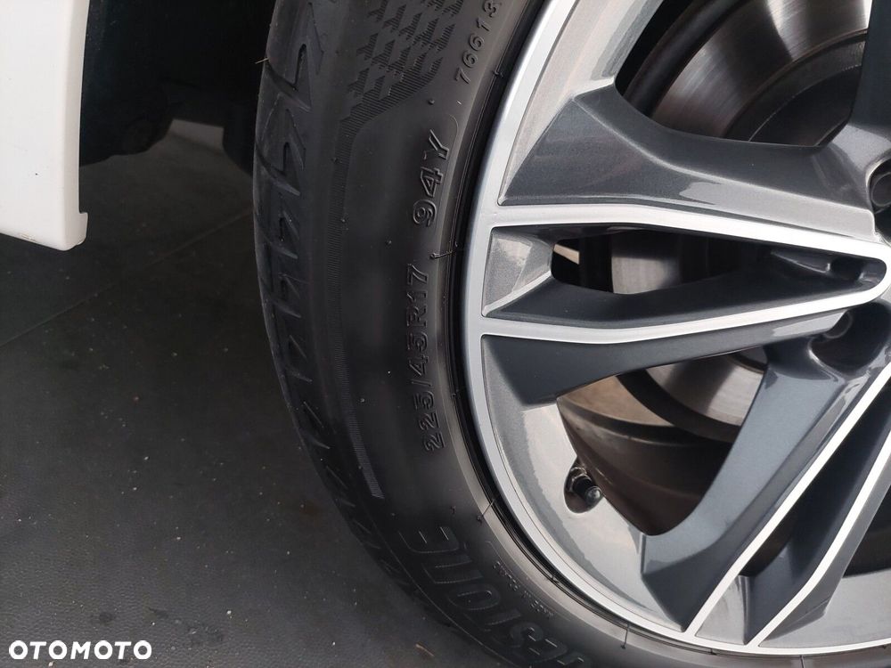 BMW Seria 2 218d Sport Line - 10