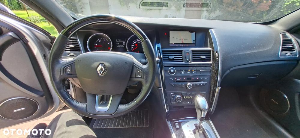 Renault Latitude 3.0 V6 dCi Initiale - 15