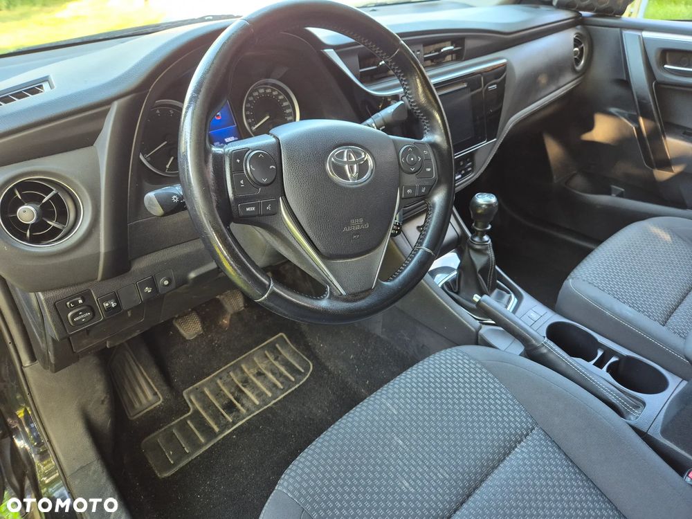 Toyota Corolla 1.6 Comfort - 4
