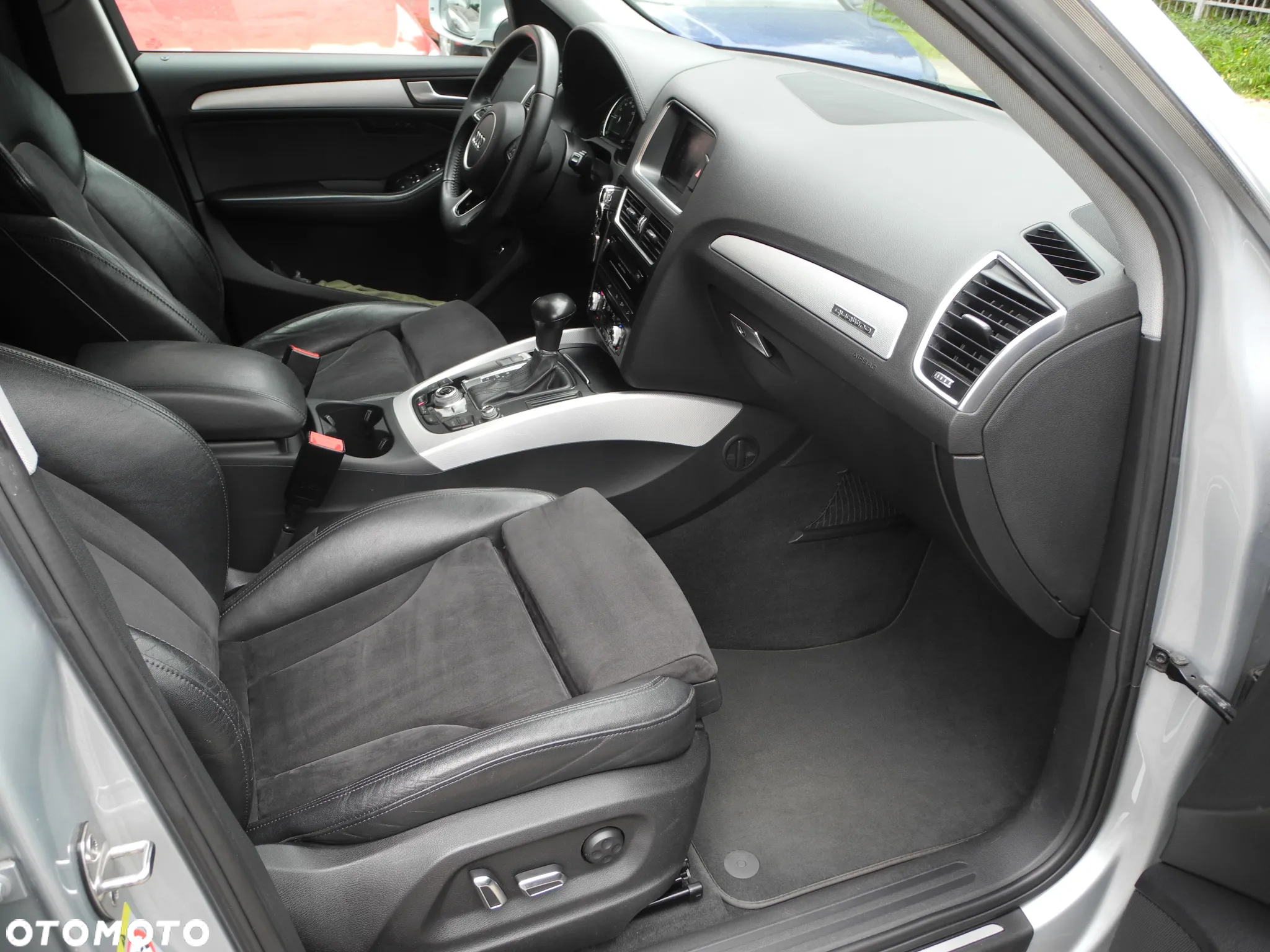 Audi Q5 2.0 TFSI Hybrid Quattro Tiptronic - 17