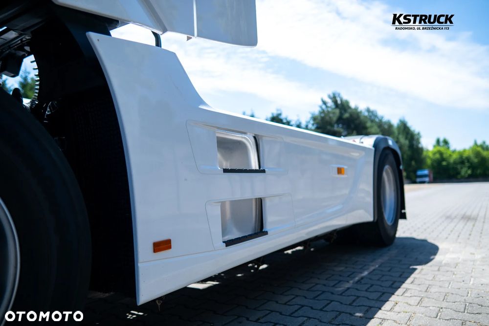 Mercedes-Benz Actros L - 15