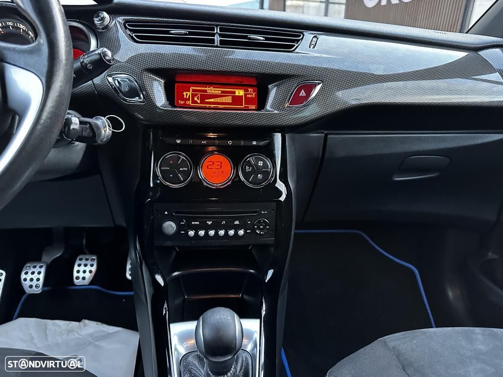 Citroën DS3 1.6 e-HDi Graphic Art - 24