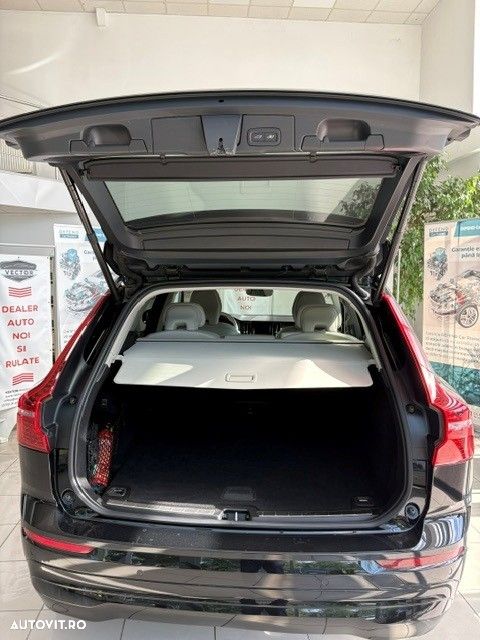 Volvo XC 60 B4 MHEV AT FWD Core - 6