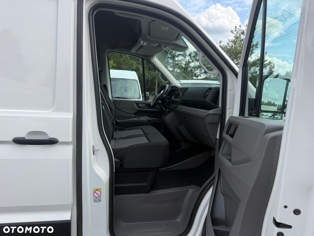 Volkswagen CRAFTER / L3H3 / 140 KM / KAMERA / NAJBOGATSZA WERSJA / FV23% / - 23
