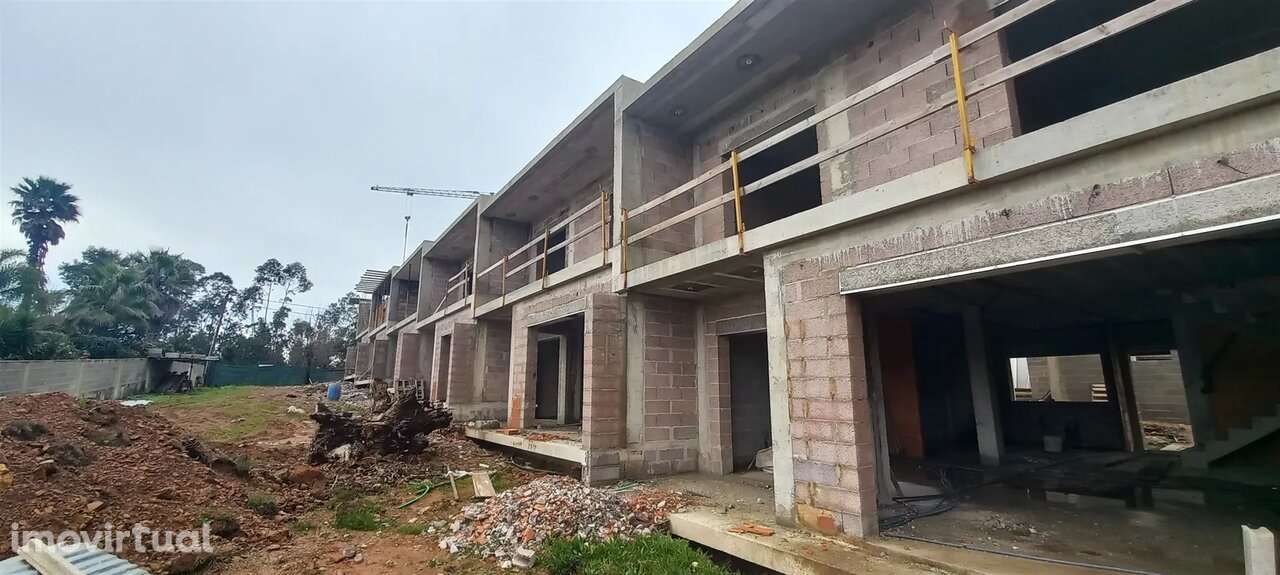 Moradia T3 em Construção em Nogueira do Cravo, Oliveira de Azeméis - Grande imagem: 3/13