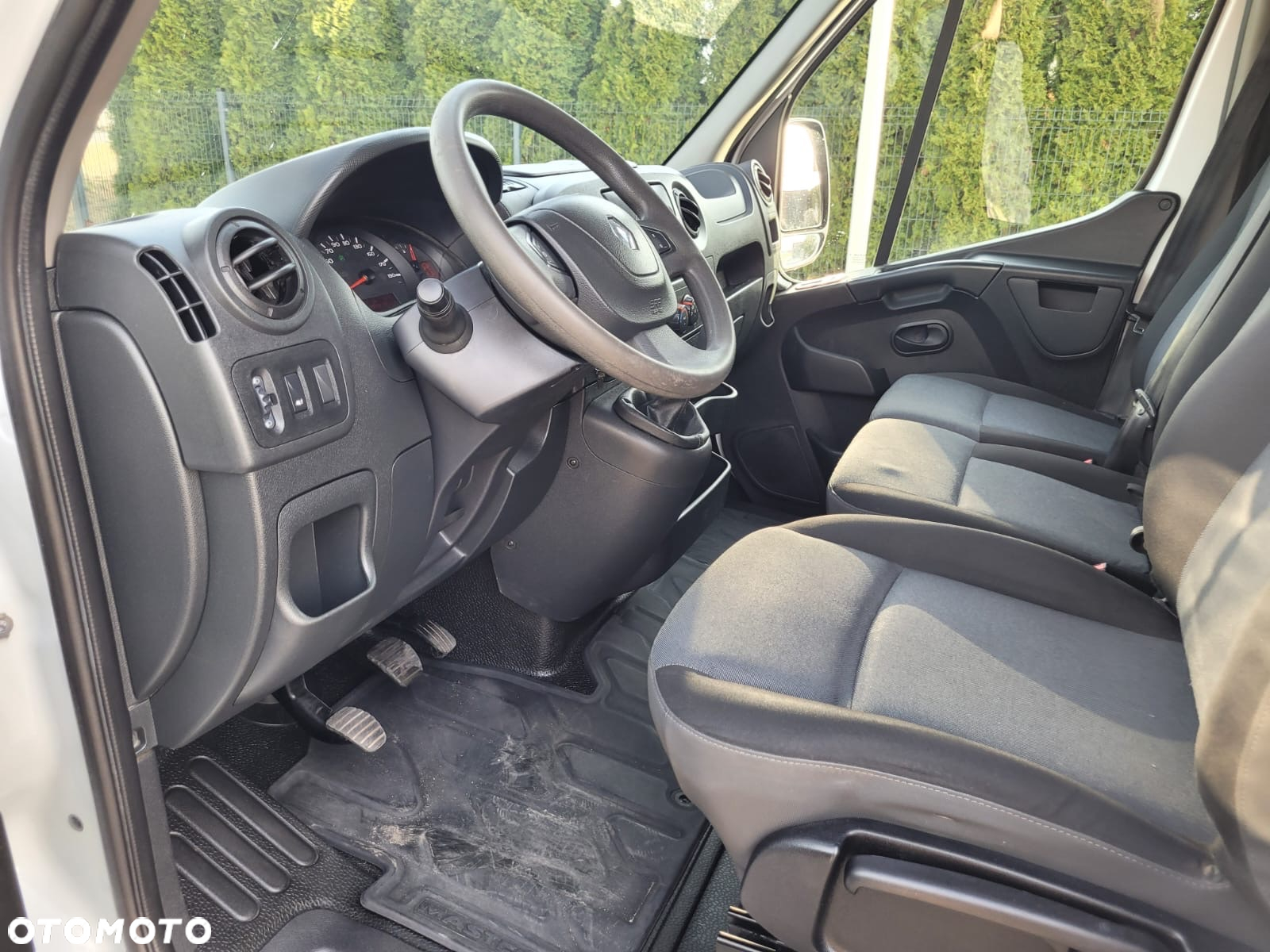 Renault Master - 15