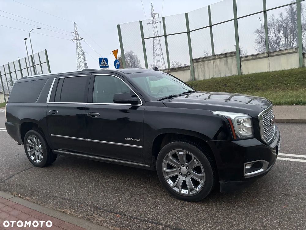 GMC Yukon - 6
