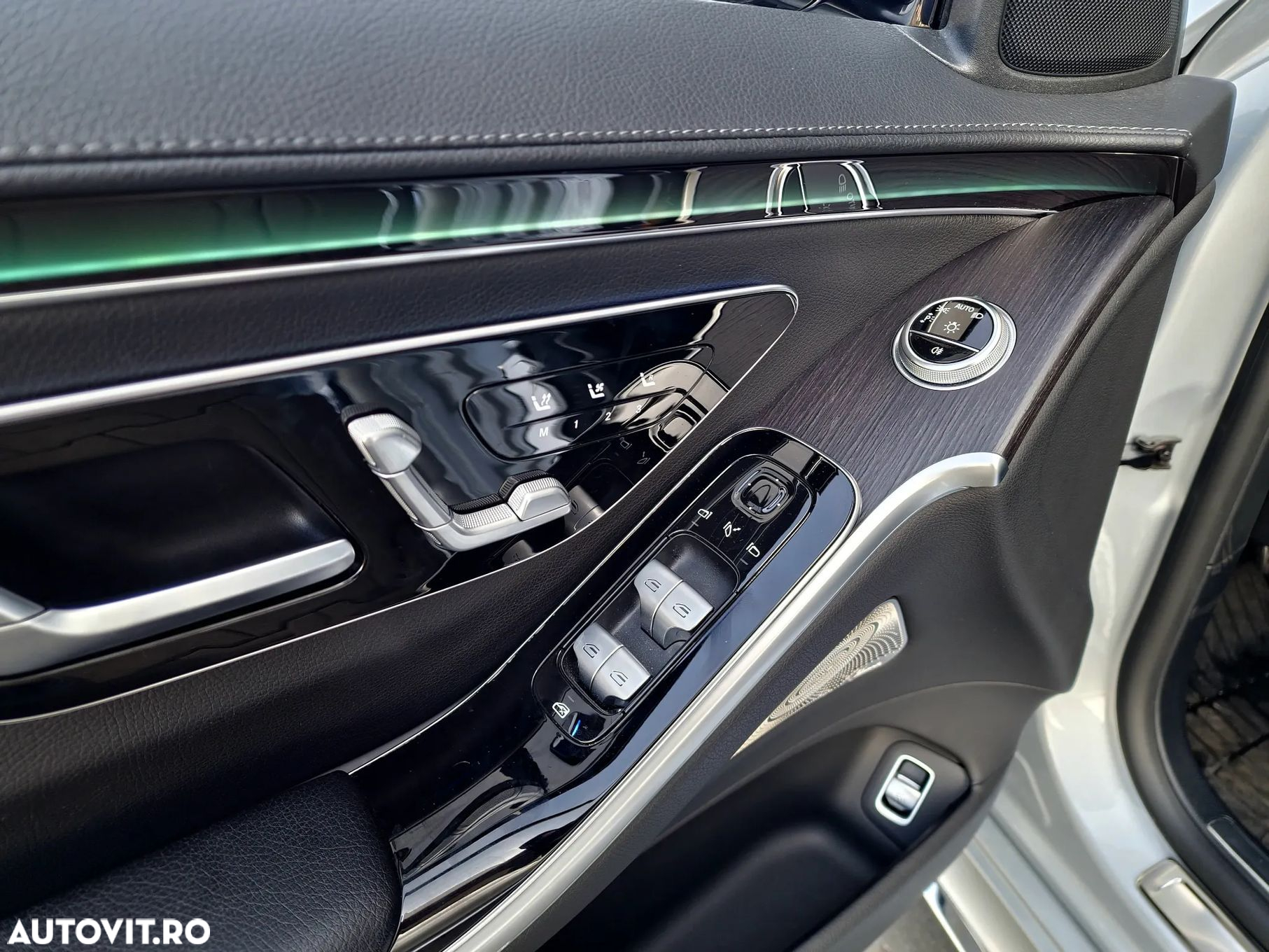 Mercedes-Benz S 350 d 4MATIC Aut - 28