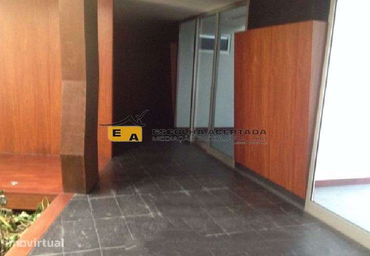 Escritório Vila Nova de Gaia - Grande imagem: 2/13