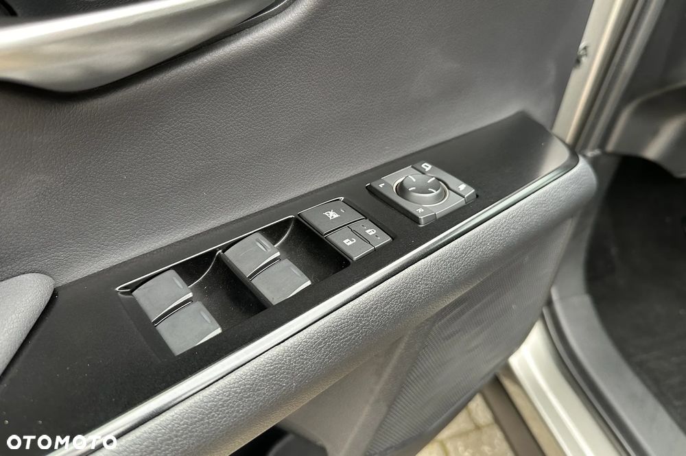 Lexus UX 250h GPF Business 2WD - 18