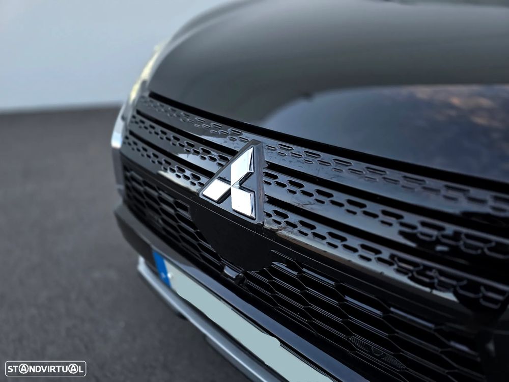 Mitsubishi Eclipse Cross 2.4 PHEV eMotion - 4