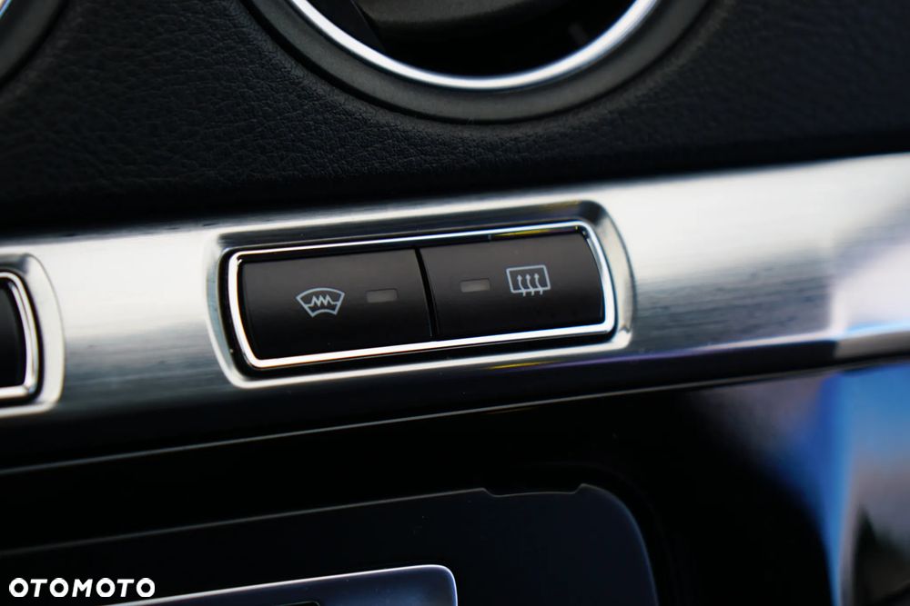 Ford S-Max 2.0 TDCi DPF Titanium MPS6 - 35