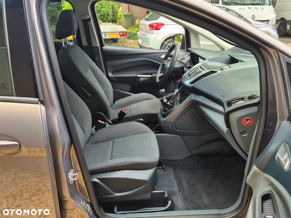 Ford Grand C-MAX 1.6 TDCi Titanium - 15