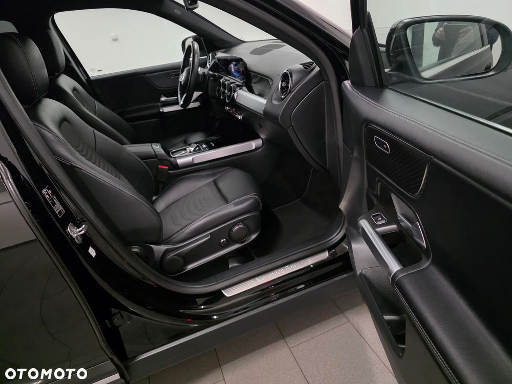 Mercedes-Benz GLB 200 d 8G-DCT Edition AMG Line - 31