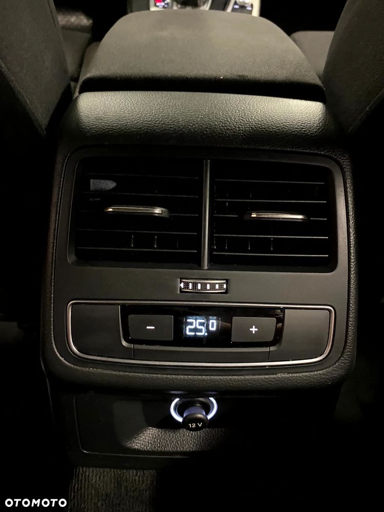 Audi A4 Limousine 2.0 TDI S tronic - 19
