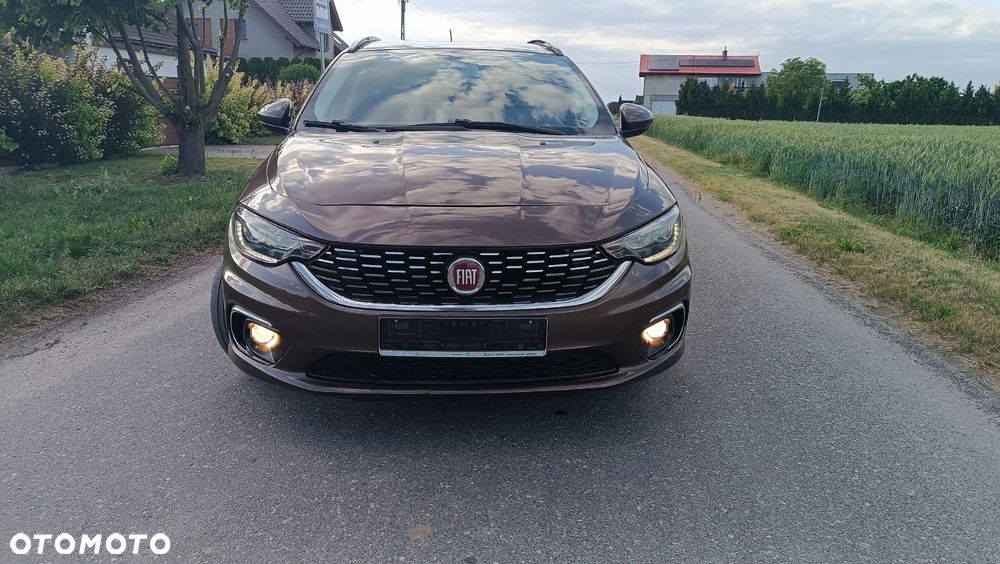 Fiat Tipo 1.6 MultiJet 16v Lounge - 2