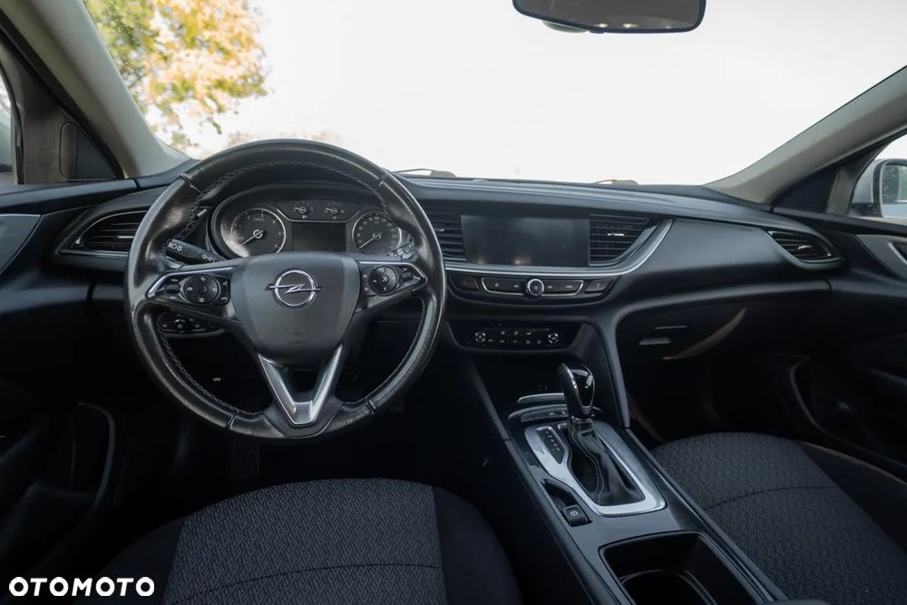 Opel Insignia 2.0 - 35