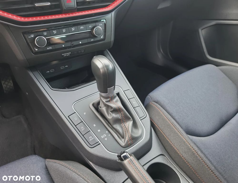 Seat Ibiza - 10