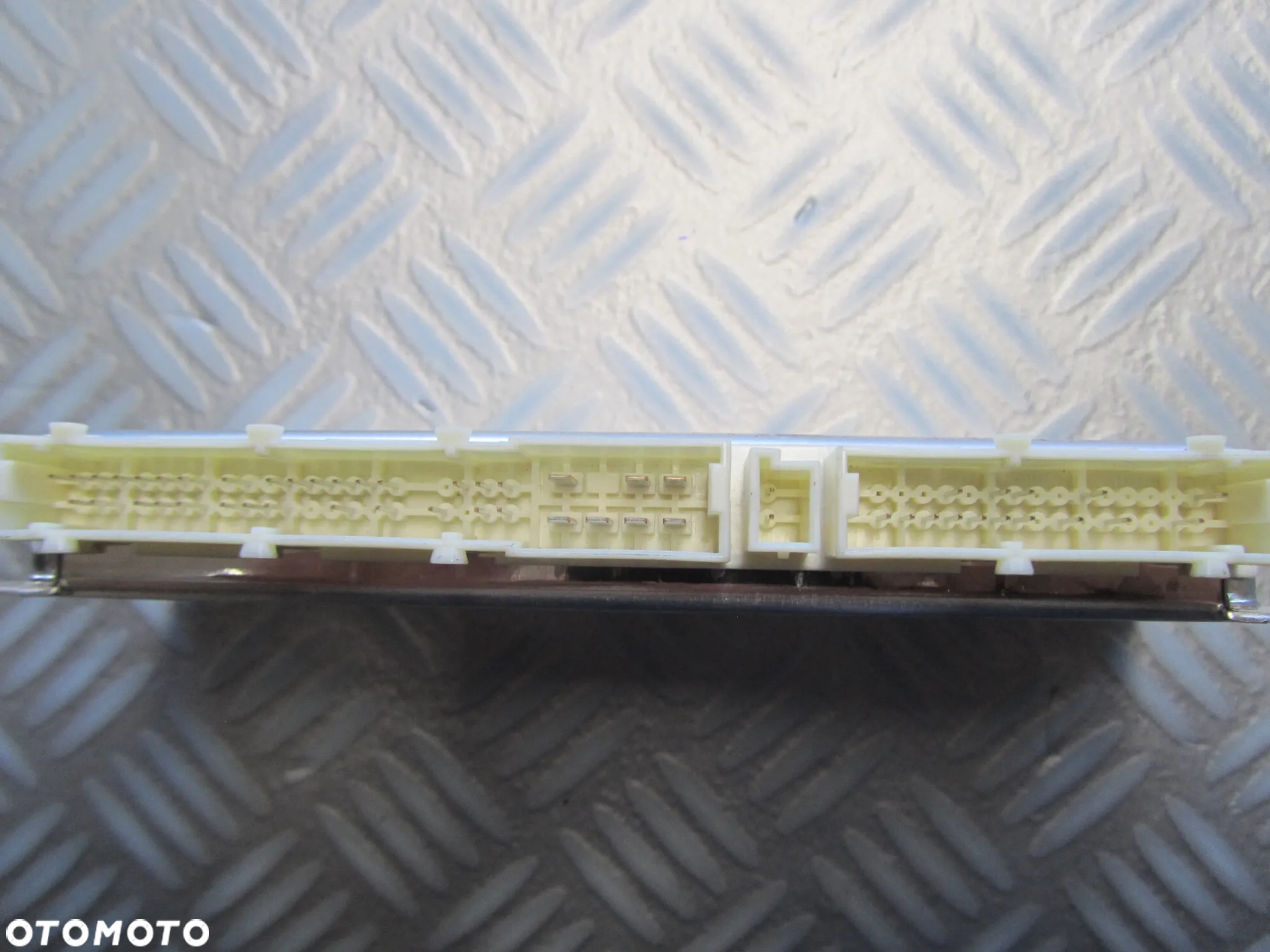 moduł 2515454132 - 3