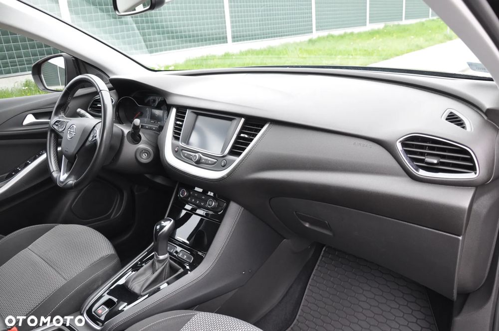 Opel Grandland X 1.2 T GPF Design Line S&S - 20